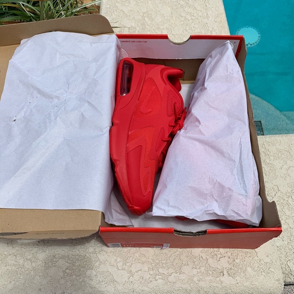 Air max 200 • BRAND NEW • NEVER WORN • - Picture 3 of 12